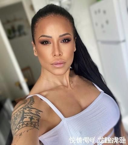 肌肉|穷孩子早当家,最后成为了健美小姐,她的方法值得学习