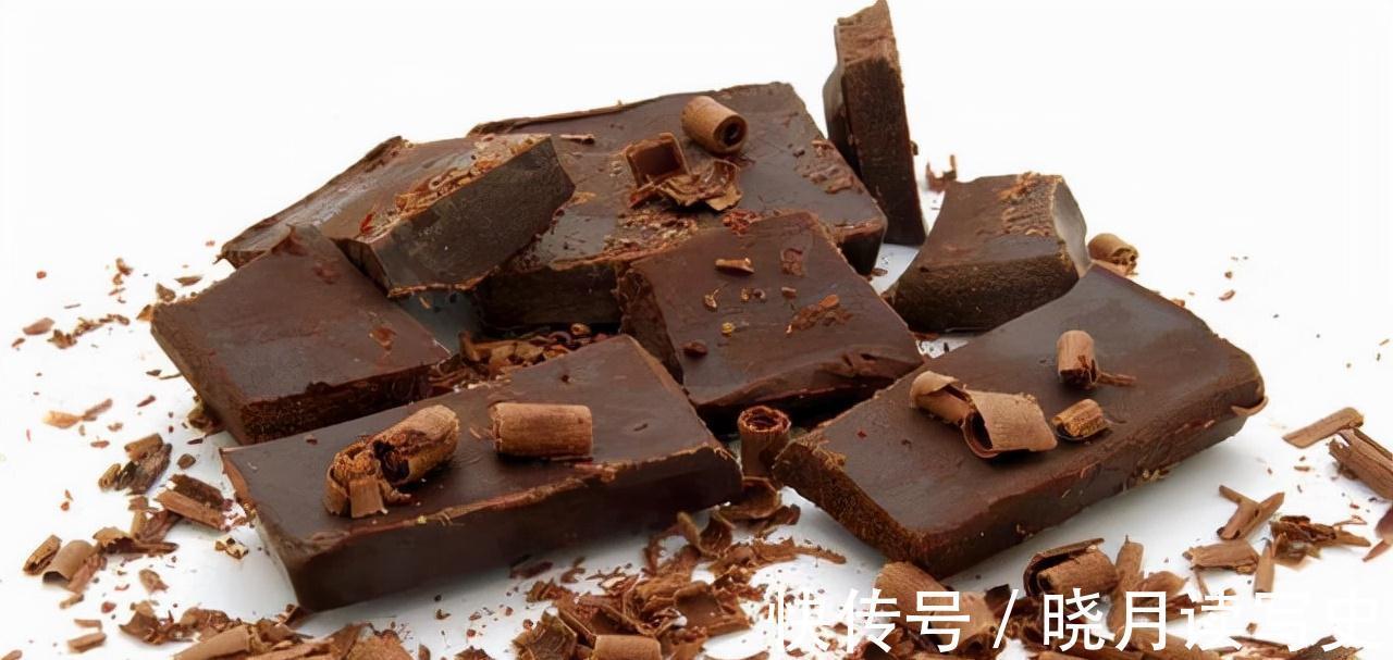 女性朋友|50岁后的女性,要想补充身体雌激素,不妨多吃这6种“碱性食物”