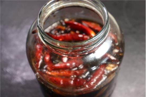 表皮|奶奶吃了50年的腌生姜秘制方法，传男不传女，存放越久越好吃