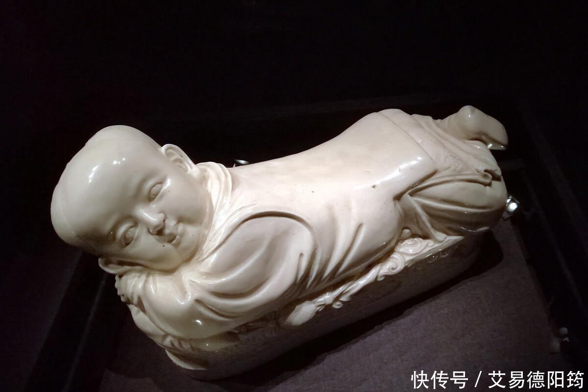 喜用|古人为何喜用瓷枕,而不用软枕?专家:对女子来说,瓷枕方便一些