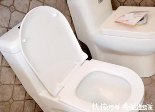 智能|马桶不用时是开着盖子还是盖上?这个卫生小细节,关系到卫生健康