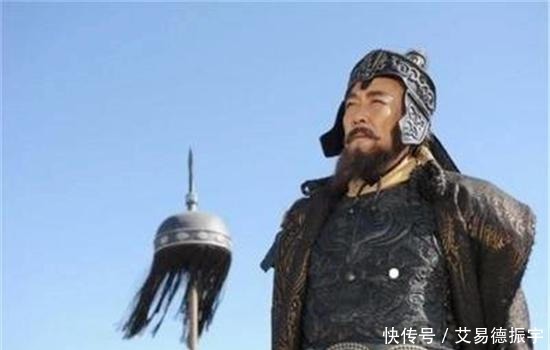 集庆|朱元璋在坟地里说了9个字,年轻人听到后,对朱元璋说:我跟你混