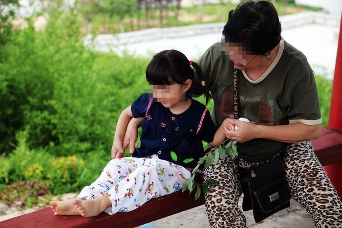 抚养|那些不帮子女带孩子的老人,最后都怎么样了不外乎是这3种结果