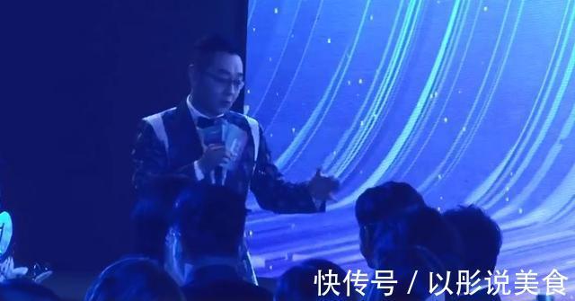 黄晓明活动现场再现“明言”,一句“您大还是我大”让张绍刚尴尬