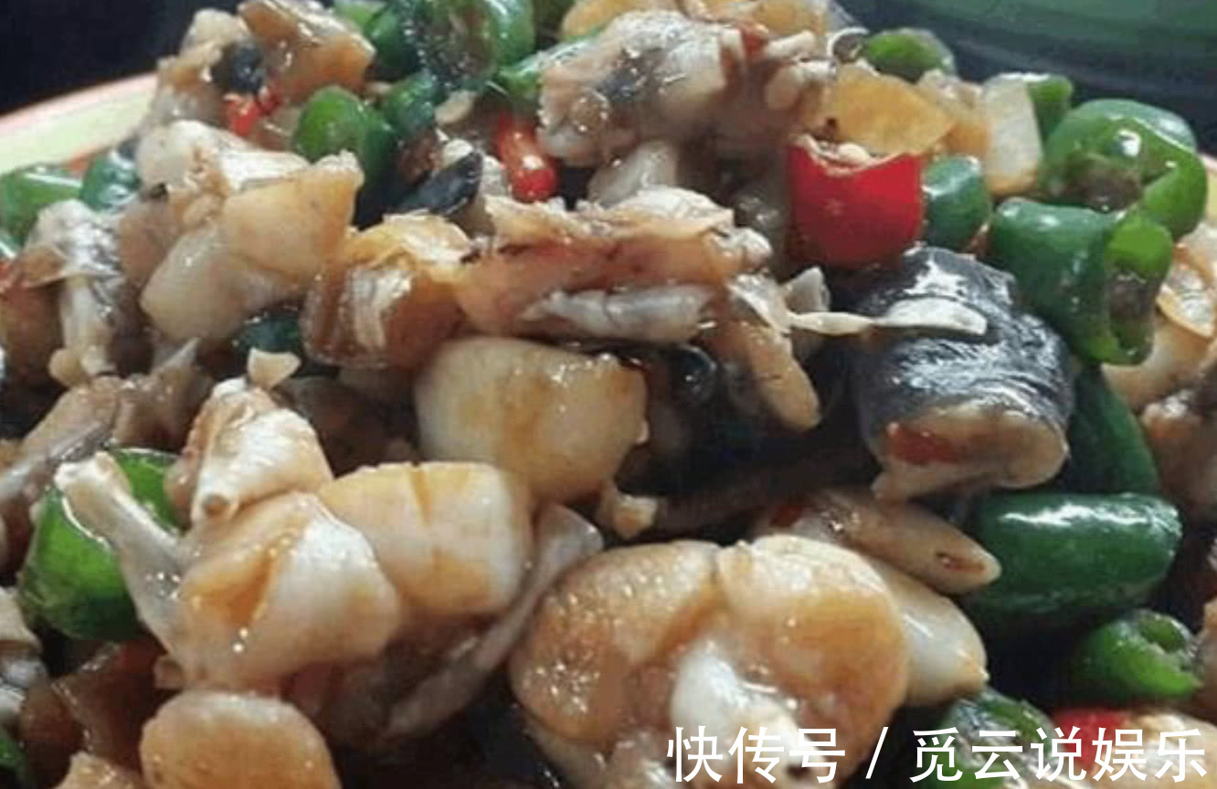 肥肠|乡下留不住孩子,没想到外婆炒了四个菜出来,孩子反倒不愿意走了