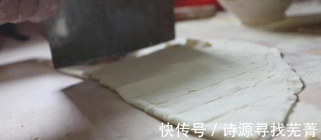 「陕西地方美食」唇齿留香、回味无穷的商洛丹凤炉齿面!