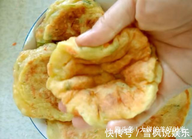 土豆|鸡蛋跟土豆才是绝配,教你做煎饼,独家秘方,鲜美诱人,上桌吃光