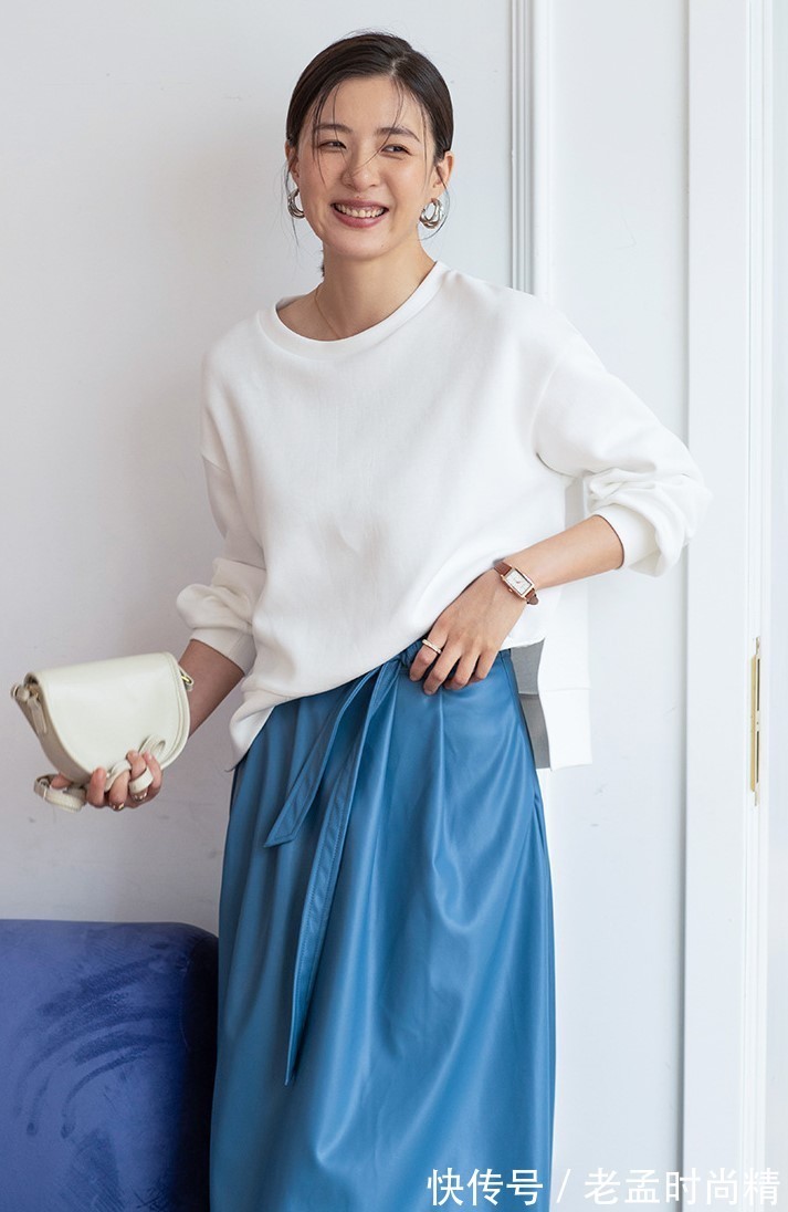 搭配|卫衣已经成为常见的搭配单品,上身自带随性慵懒的调调