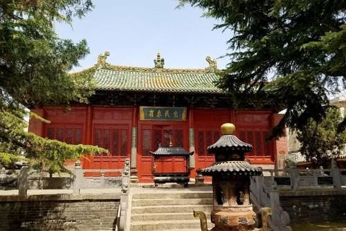 河南有一小众寺庙，坐拥1800年历史，门票免费游人如织