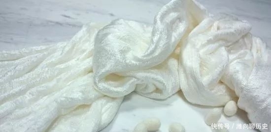 棉被、蚕丝被、羽绒被、羊毛被……到底哪个好?终于清楚了