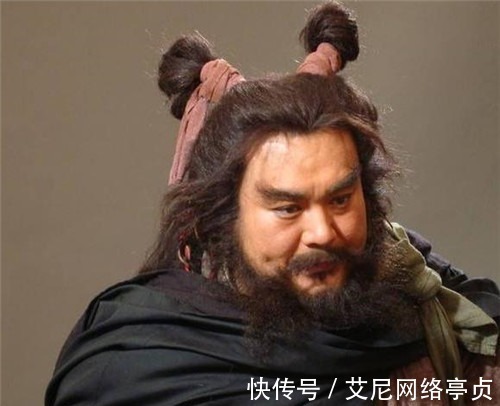 吴用|水浒传中最伪善的人是谁?不是宋江吴用,此人看似忠义实则最歹毒