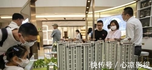 居民|贷款买房要等到明年？多家银行已停贷，那刚需购房者咋办？