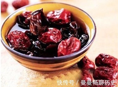 凉拌木耳|老中医提醒木耳不能和此物一起吃,知道的人不多,你们吃了吗