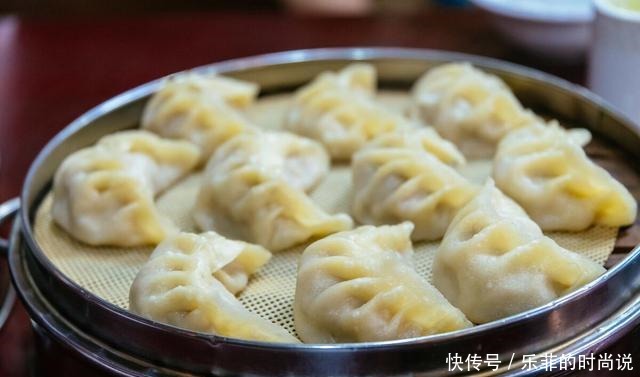 沈阳70多年的饺子馆,牛肉蒸饺20块钱一笼,老沈阳从小吃到大
