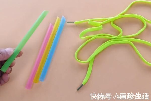 刮胡刀|吸管用完别扔，在卫生间里放几根，解决了很多男人女人的烦恼