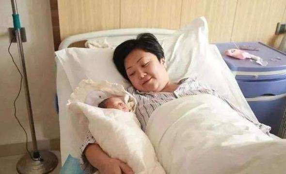 二胎|女性想生二胎,要搭上年龄的“末班车”,过了这个岁数就别生了