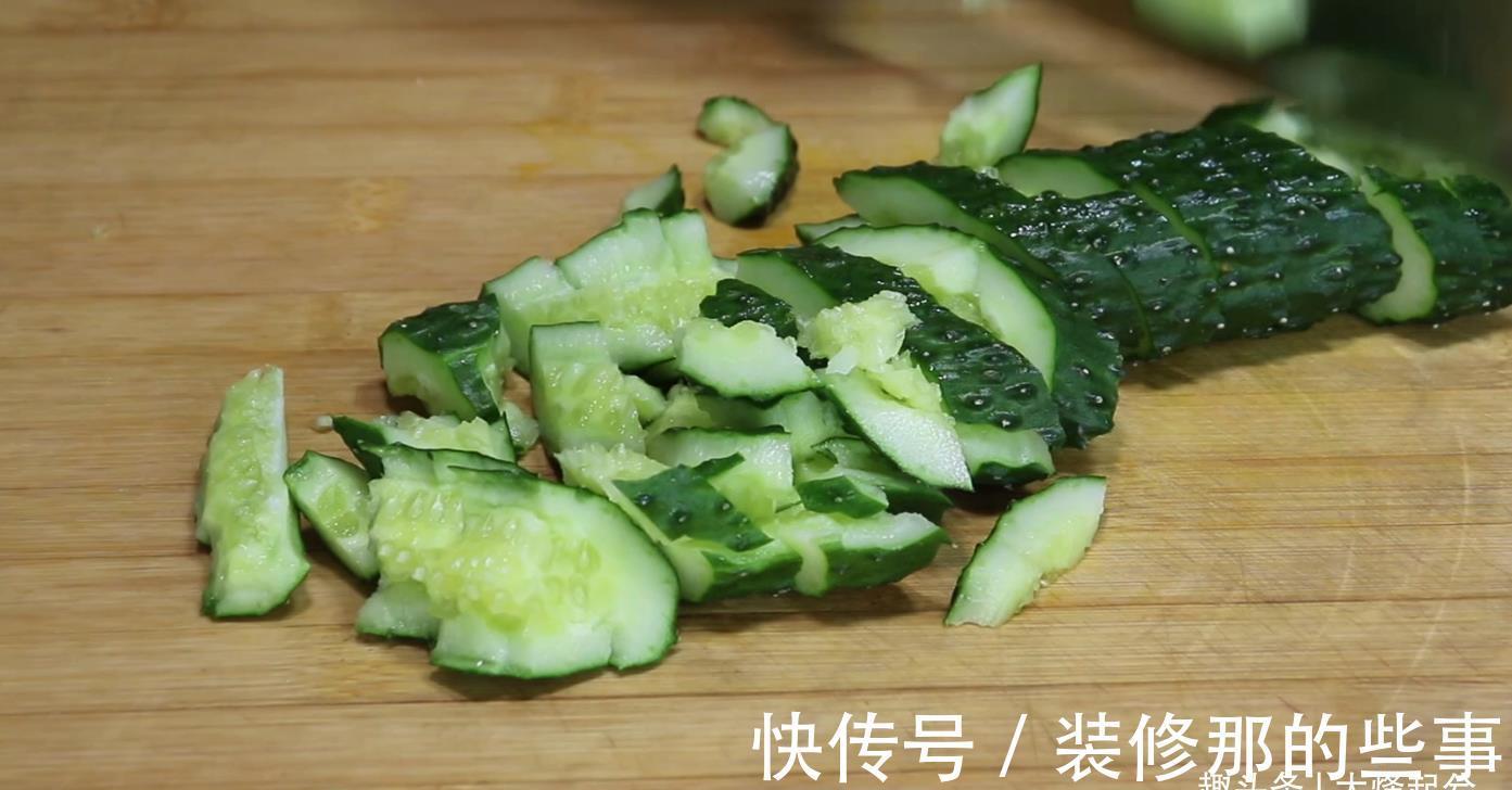 食用盐|酒店拍黄瓜为啥那么好吃,大厨教你,下酒下饭,拿肉都不换