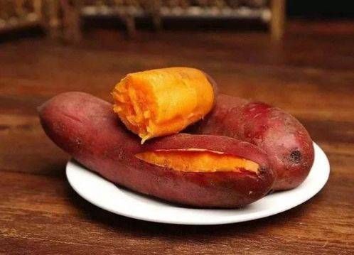 60岁阿姨患癌1年，复查时结果很理想，医生只因常吃3种蔬菜