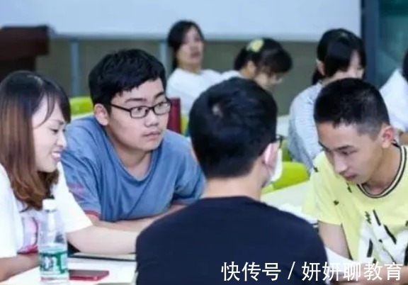 这件事|家长“请求”教师帮忙补课,反手举报得8000元,没想到副作用来了