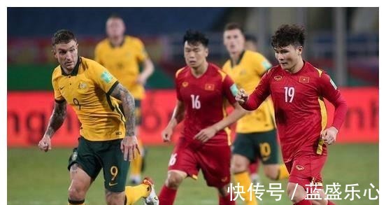 直通|12强赛酝酿大结局日韩伊沙晋级世界杯,国足悲壮出局,越南垫!
