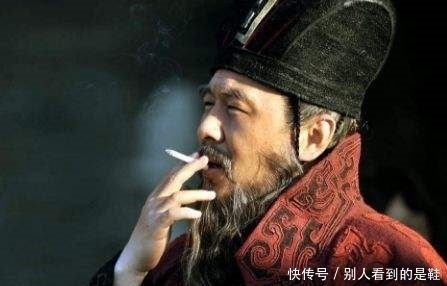  故事|曹阿瞒筵群臣，一瓜杀三妾，这是什么故事？