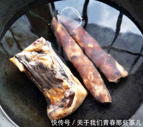  炒腊肉又干又硬？错在第1步，下锅前多做1步，香软有嚼劲，真好吃