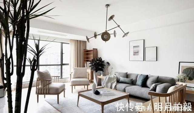 空间|220㎡原木风设计,4室2厅3卫,一进门,就被客厅迷住了!
