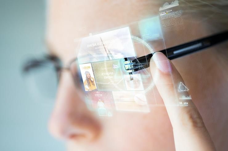 苹果AR眼镜这个「未来」，要多久才来？