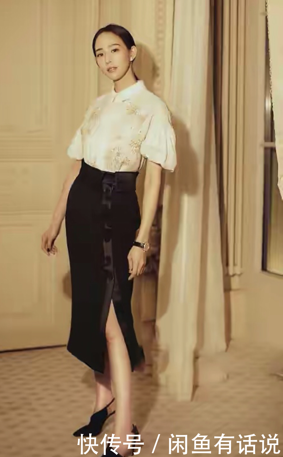 气场|张钧甯有钱任性,穿1万6的衬衫配8万开叉裤,气场比原版超模强大