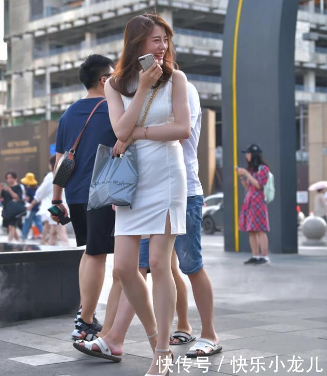 尖头|时尚无袖连衣裙，搭配白色尖头高跟，透露出优雅的气质