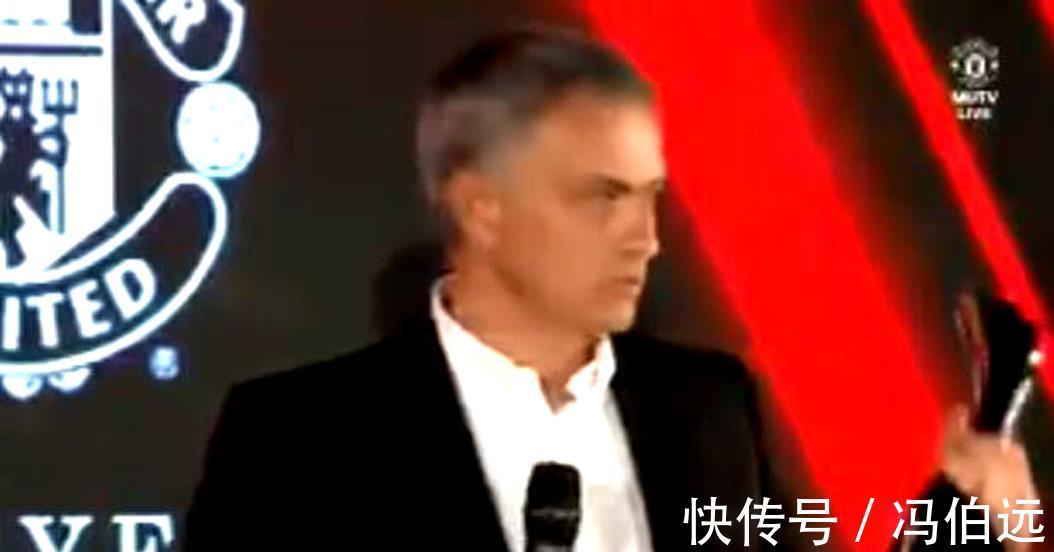 颁奖典礼|穆帅激励曼联新队魂往事曝光!临时增加特殊奖项,用烛台顶替奖杯
