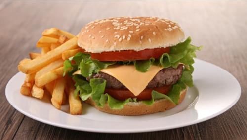 乳腺|患了乳腺增生后，请自觉管住嘴：这4种食物劝你不要碰