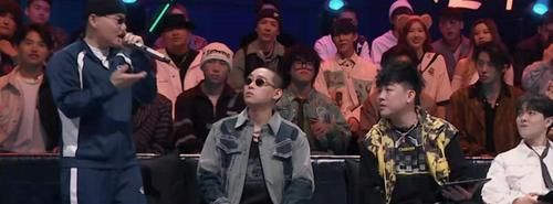 r《说唱听我的》迎来真正OG！谢帝对邓典果的态度，“太黑怕了”