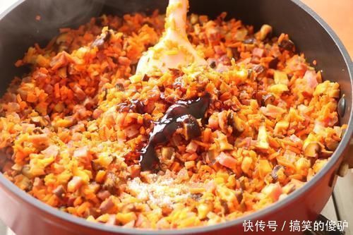 比包子馒头还好吃，外皮有嚼劲，馅料满满，一次吃3个都不过瘾！