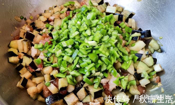 厨娘|秋分后，此菜再不吃就过季了，营养极高，女性要多吃，烙馅饼真香