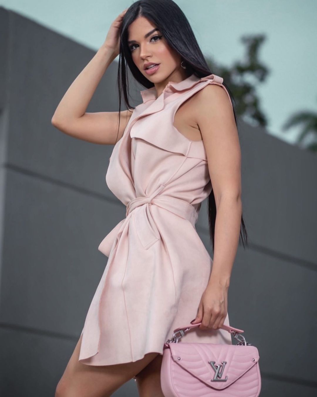 冈萨雷斯|130斤的委内瑞拉健身模特，丰腴优雅凹凸有致、马甲线更是亮眼