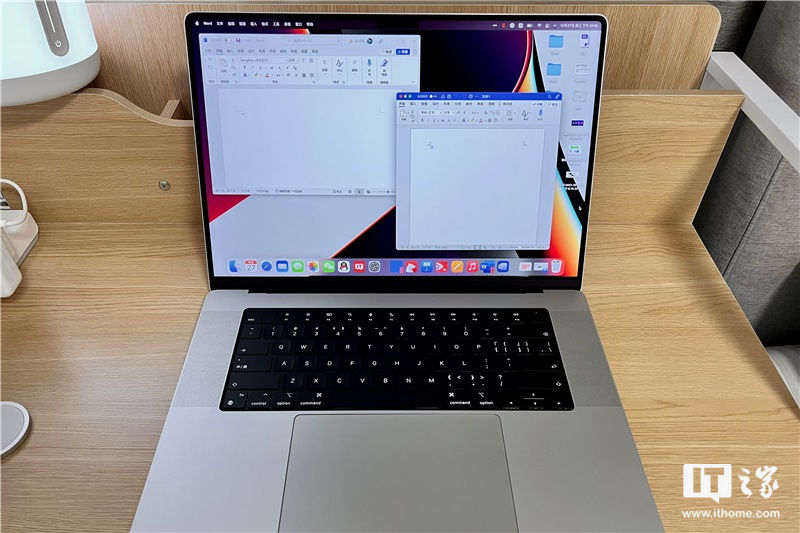 M搭载了 M1 Max 的 16 英寸 MacBook Pro 很强，但请不要神化它