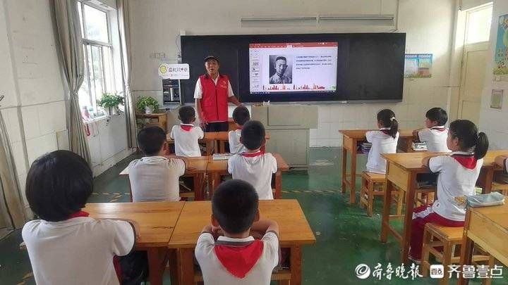 孩子们|乡村小学里的公益中秋节活动：和孩子们在一起，说说知心话