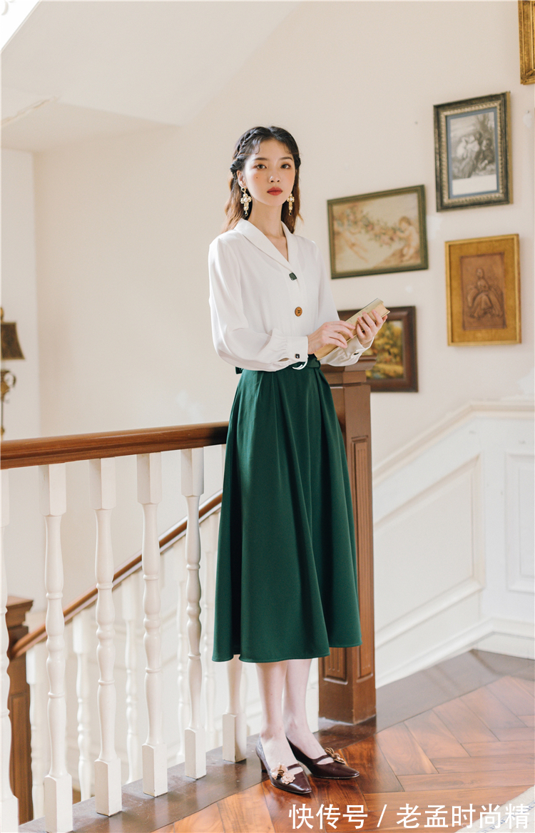 漂亮|今年绿色很流行吗?职场中绿色的文艺小清新穿搭,展现自己的魅力