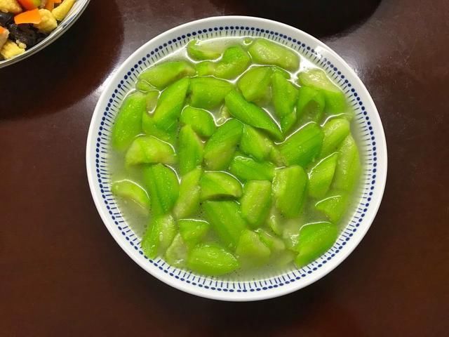 黑鱼|夏天，晚餐就喜欢这样吃，简单3个菜，营养开胃，30分钟就上桌