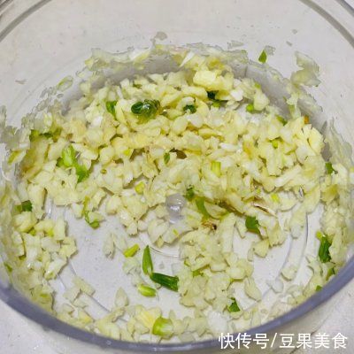 #四季宝蓝小罐#花生酱拌豆角一上桌，老人宝宝全都笑