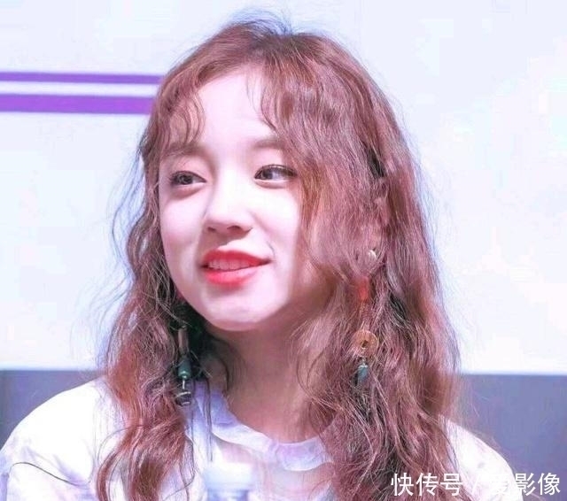 最流行|这几种发型才是今年最流行,素颜也是美女,变精致小脸女生