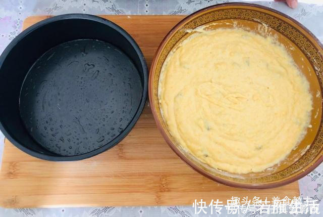 玉米面|教你做玉米面发糕，用筷子拌一拌，上锅蒸一蒸，比蛋糕还要好吃