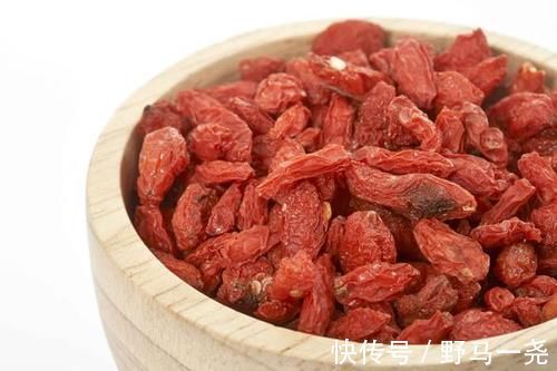 中国人|高血压患者，这3个行为不改，可能会让血压“失控”要牢记