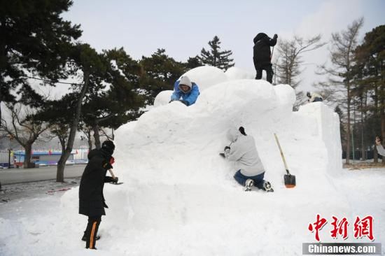 “无声”雪雕团队：用另一种方式“述说”对冰雪的爱