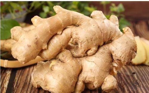 外皮|夏天到了多吃姜，但需牢記“4不吃”，看完告訴家人，以后別亂吃