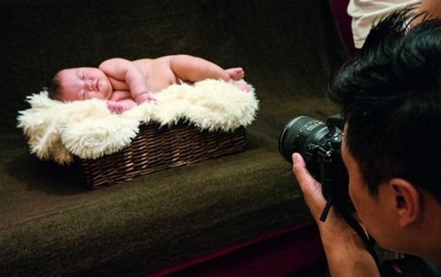 80后|5月大宝宝长得像80后,被称“最成熟宝宝”,网友:这大脸像P的