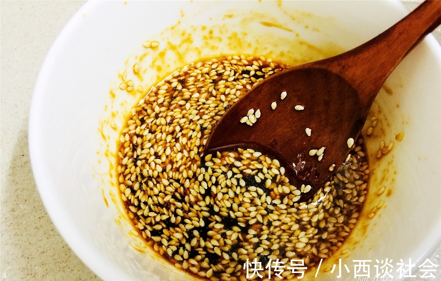 凉菜|入秋后,多吃这菜最好,增进食欲,清热又润燥,成本才几块钱