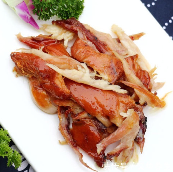  高蛋白|兔肉高蛋白低脂肪低胆固醇，营养价值比猪肉高，是一种健康肉食