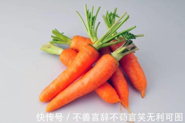 食谱|宝宝吃什么长高个4种营养素为宝宝身高加分!10道食谱助力长高